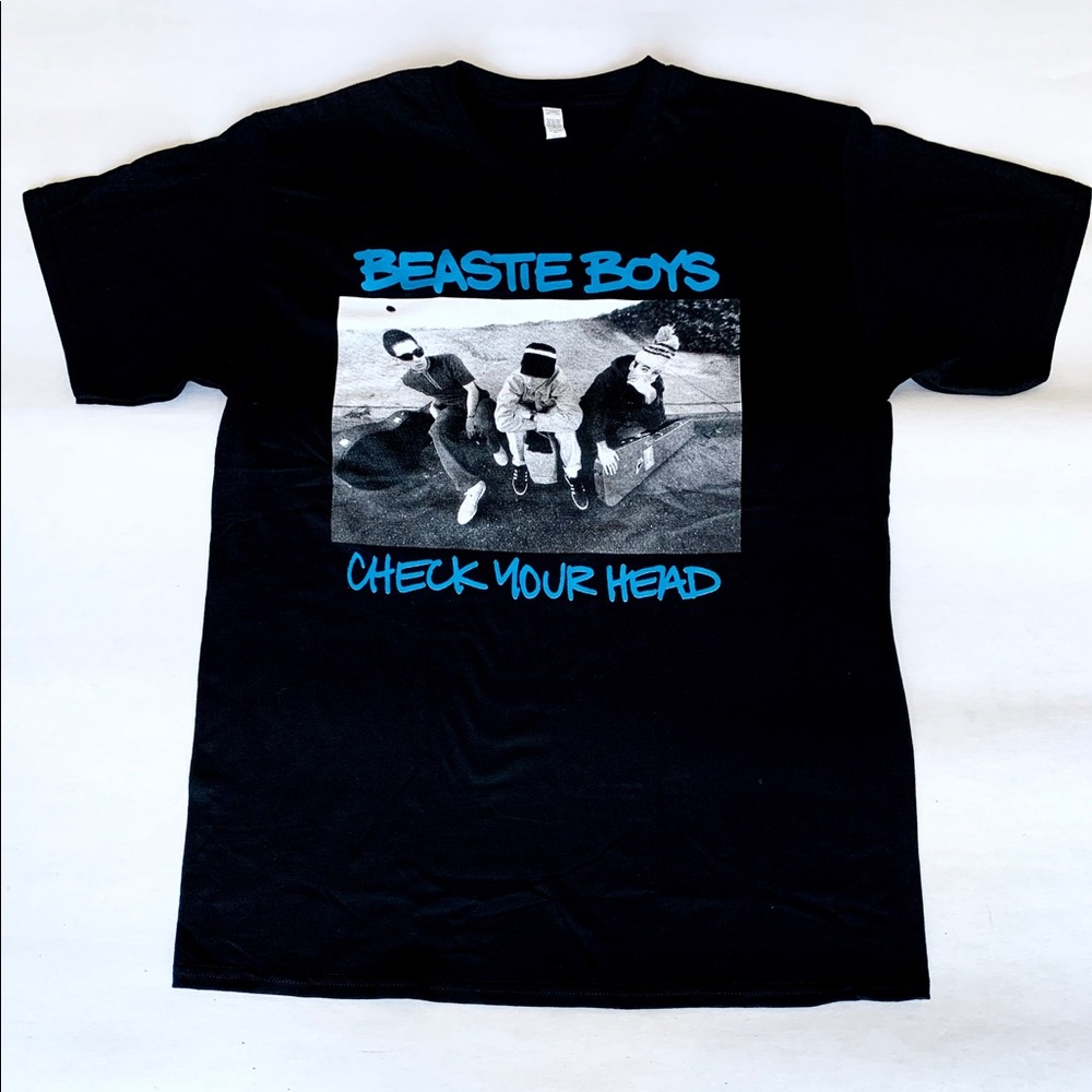Graphic tee / new
